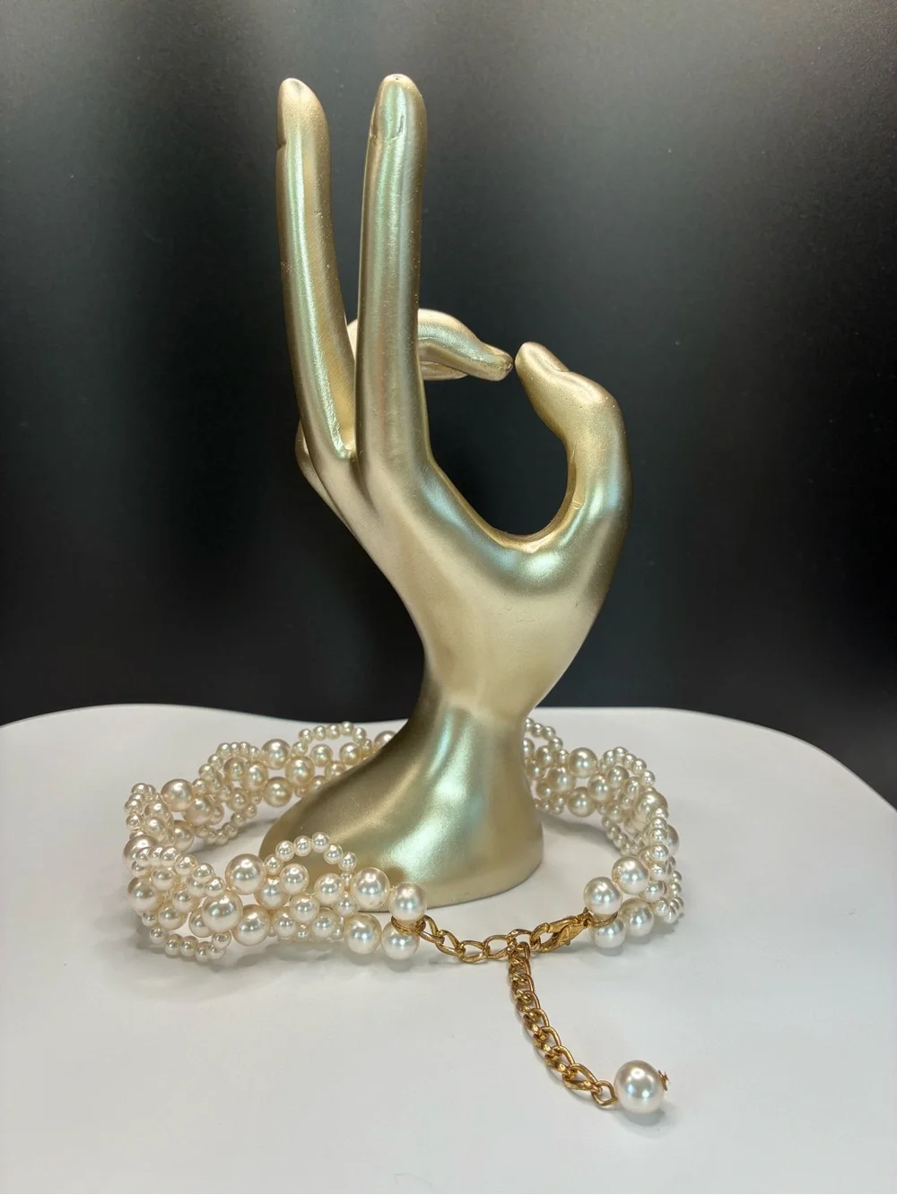 Vintage Faux Pearl Cluster Choker Necklace - Ivory Pearls with Gold Chain